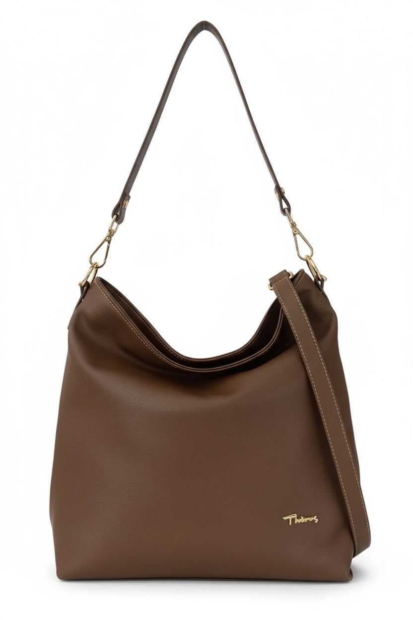 ΤΣΑΝΤΑ ΩΜΟΥ  STREET STYLE