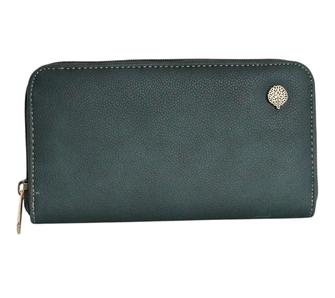 Bella zip wallet