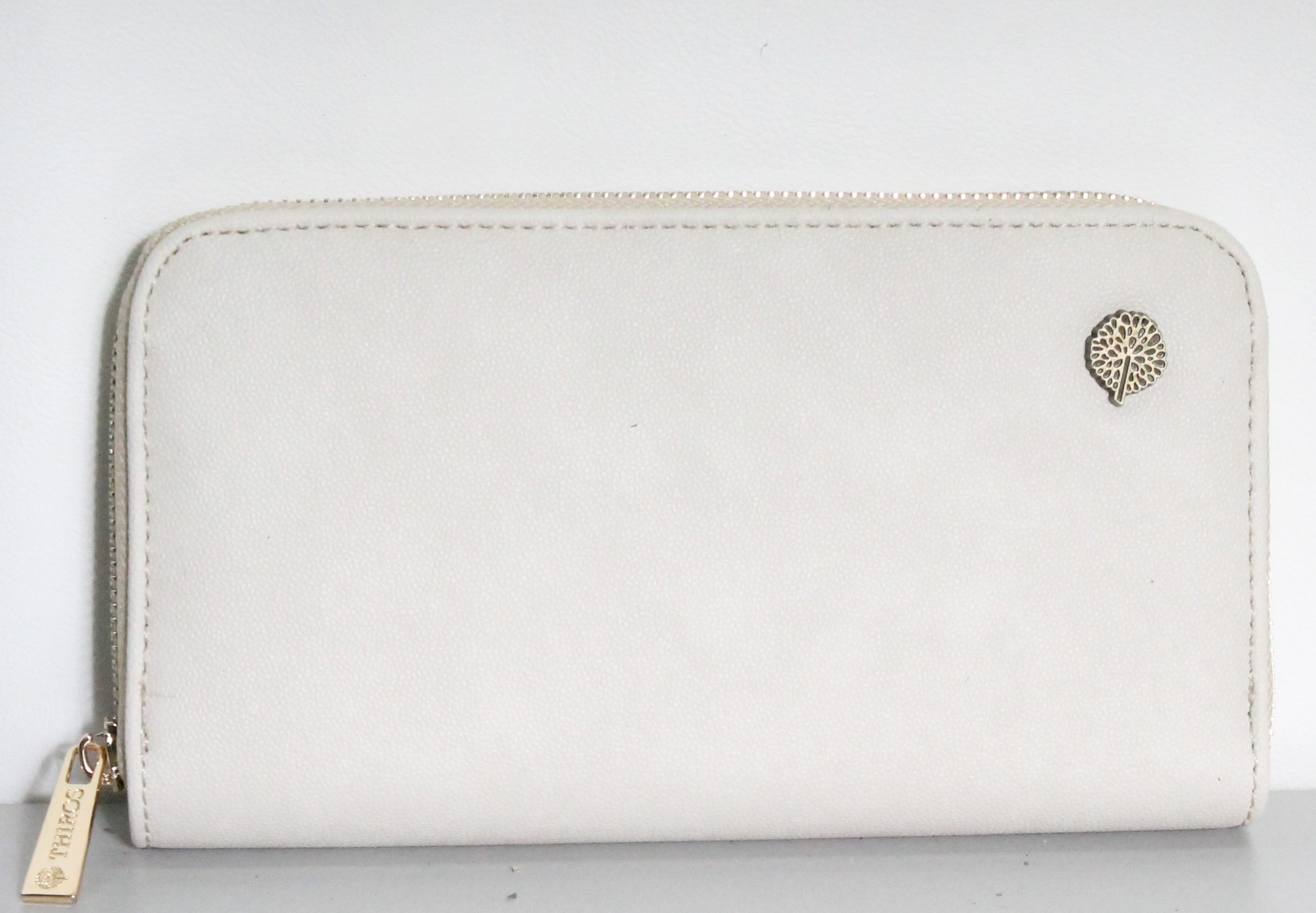 Bella zip wallet